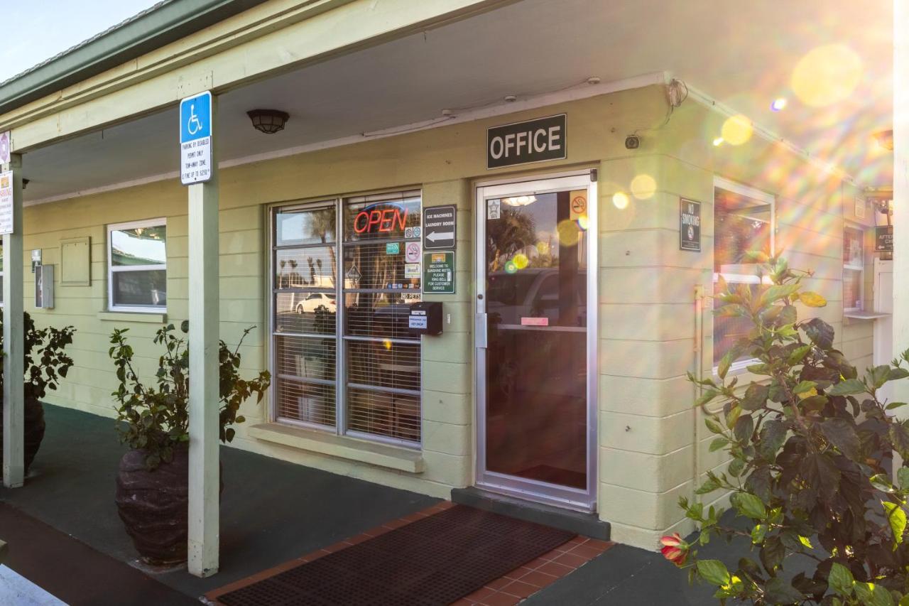 Sunshine Inn & Suites Venice, Florida Exterior photo